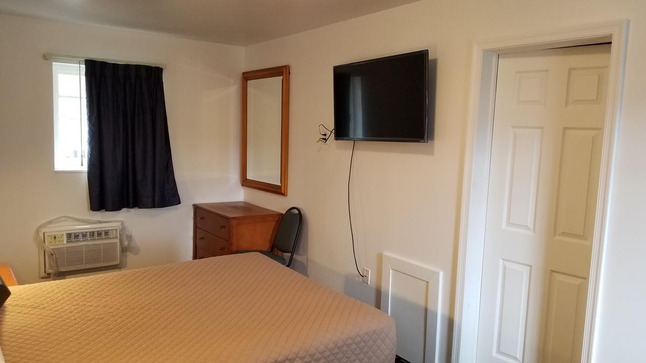 Budget Inn Breezewood Buitenkant foto